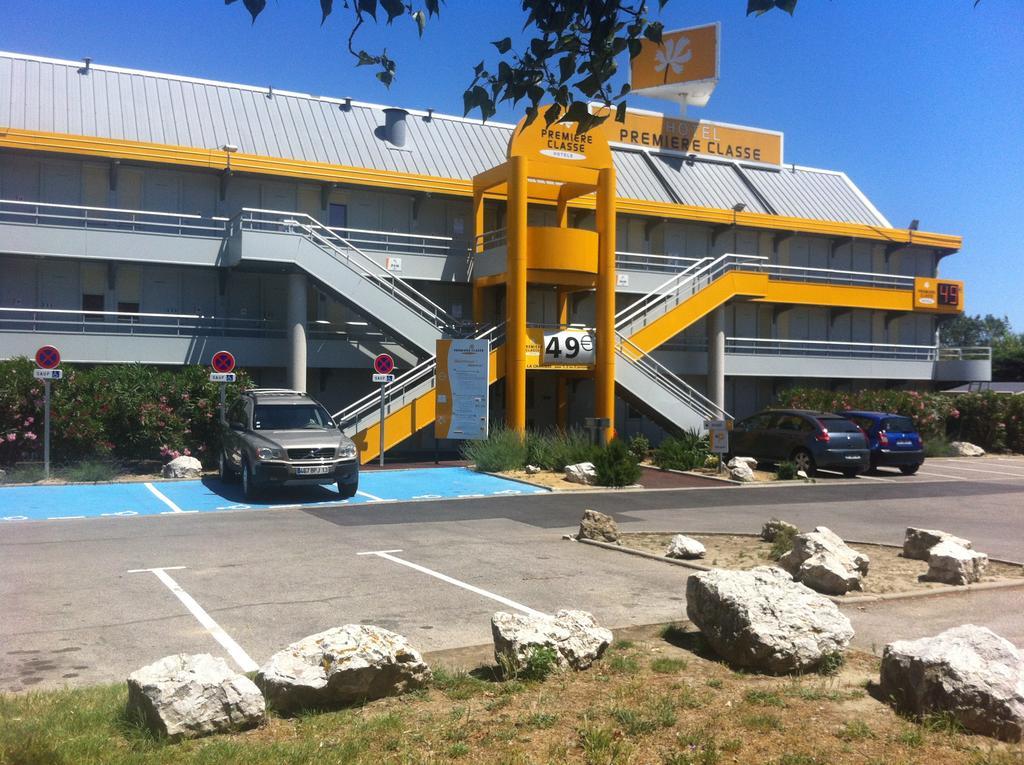 Premiere Classe Arles Exterior foto